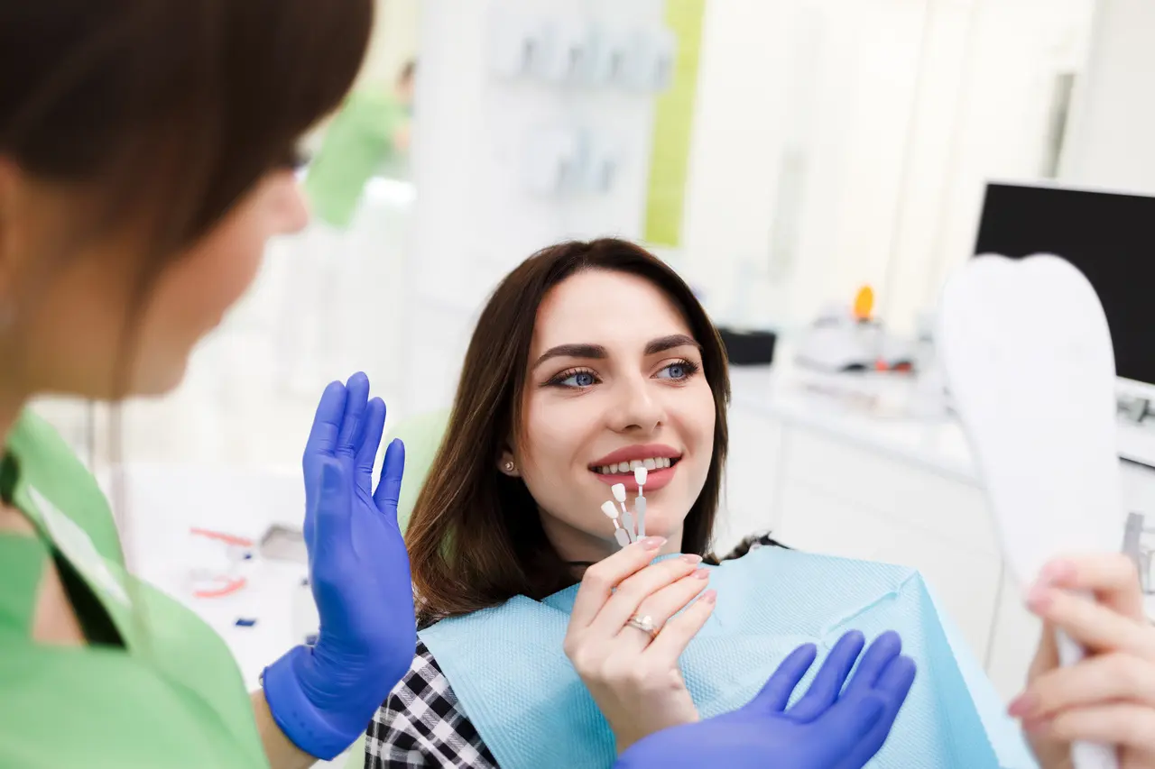 Porcelain veneers on front teeth